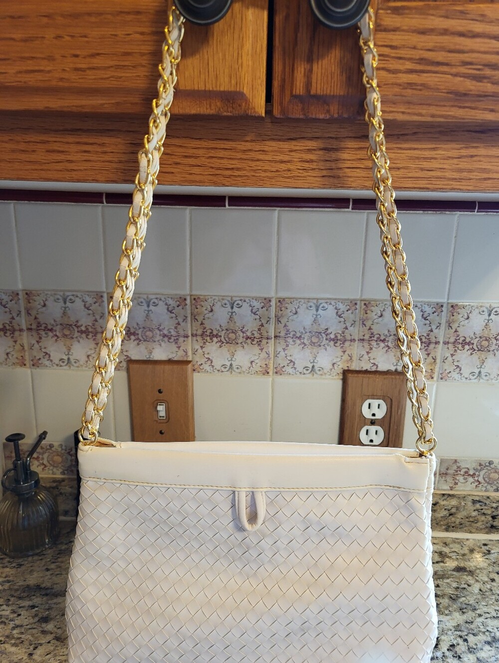 Bueno 10x7 White Cream Woven Faux Leather Shoulder Bag with Gold Chain Strap - Picture 7 of 13